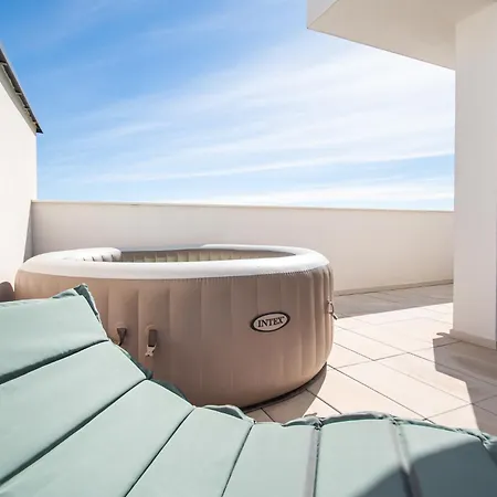 Beachfront Taris With Seaview