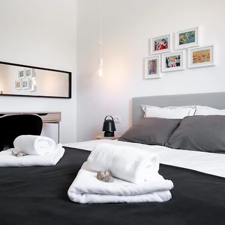 Beachfront Taris With Seaview Villa *