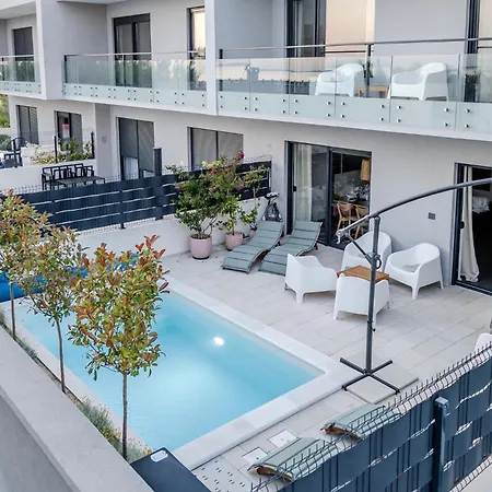 Beachfront Taris With Seaview * Privlaka (Zadar)