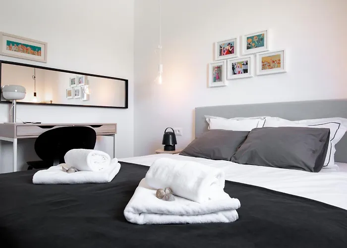 Beachfront Taris With Seaview Villa *