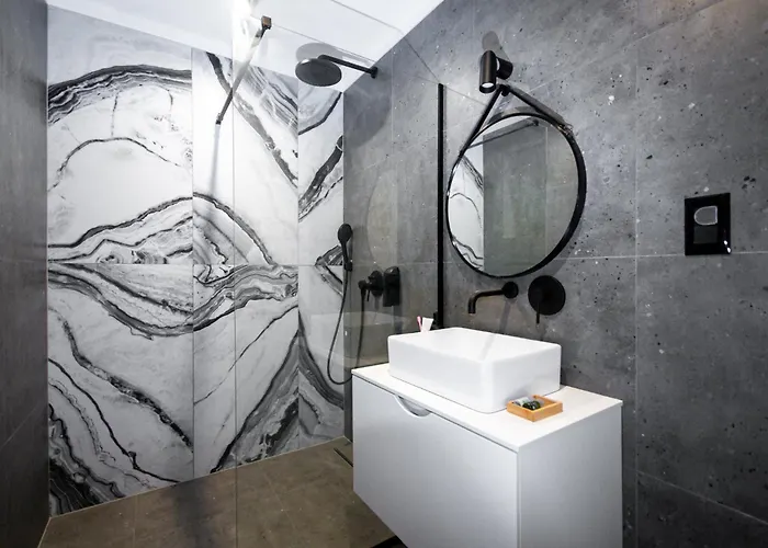 Villa Beachfront Taris With Seaview *